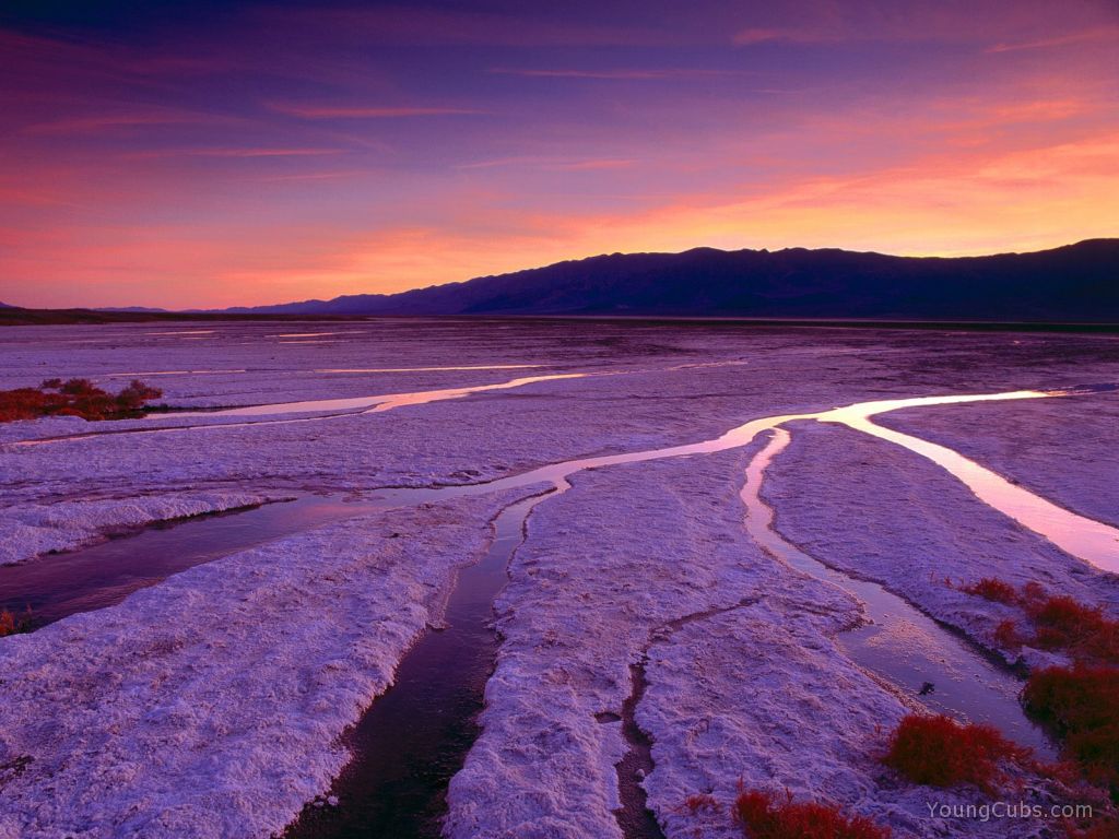 Salt Flats and Panamint Mountains, Death Valley, California
